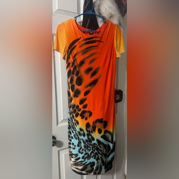 Frank Lyman Design Dresses & Skirts - Frank Lyman Design Stand out Stunning Dress!